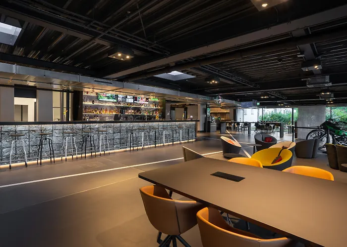 V8 Hotel Köln at MOTORWORLD